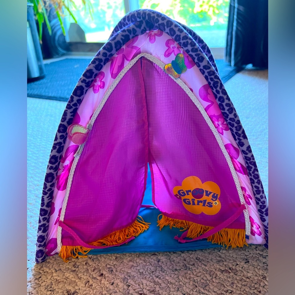 Groovy girls pink floral tent